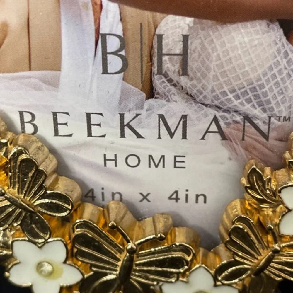 Beekman Home Picture Frame Heart Shaped Gold Butterflies White‎ Flowers